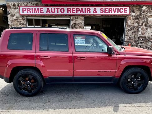 Used 2014 Jeep Patriot Sport w/ Power Value Group image 8