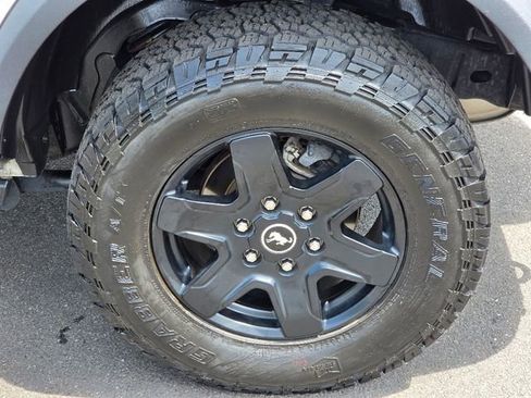 Used 2022 Ford Bronco Black Diamond AWD/4WD image 18