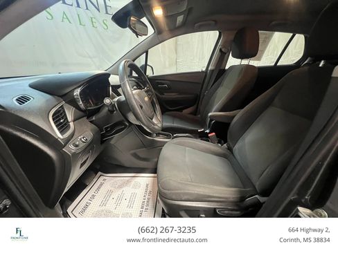 Used 2019 Chevrolet Trax LS FWD image 13