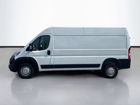 Used 2025 RAM ProMaster 2500 w/ Convenience Group FWD image 6