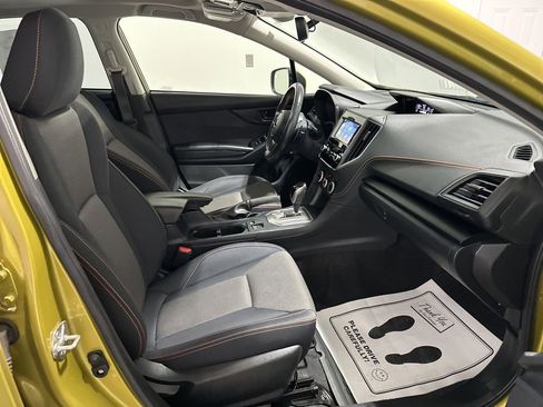 Used 2021 Subaru Crosstrek 2.0i Premium w/ Moonroof Package AWD/4WD image 25