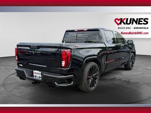 Used 2025 GMC Sierra 1500 Elevation w/ Elevation Premium Package AWD/4WD image 10