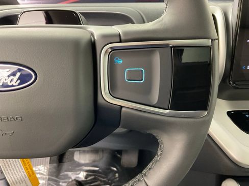New 2027 Ford Expedition Active RWD image 27