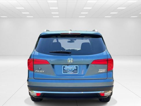 Used 2018 Honda Pilot Touring image 5