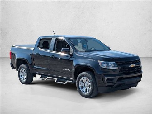 Used 2022 Chevrolet Colorado LT image 3