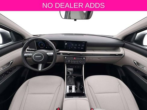 New 2026 Hyundai Tucson SE image 17