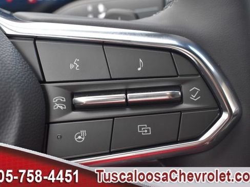 New 2026 Chevrolet Equinox LT w/ Convenience Package II FWD image 24
