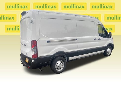 New 2026 Ford Transit 250 148 Medium Roof Extended AWD w/ Load Area Protection Package image 3