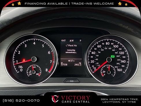 Used 2015 Volkswagen Golf S image 35