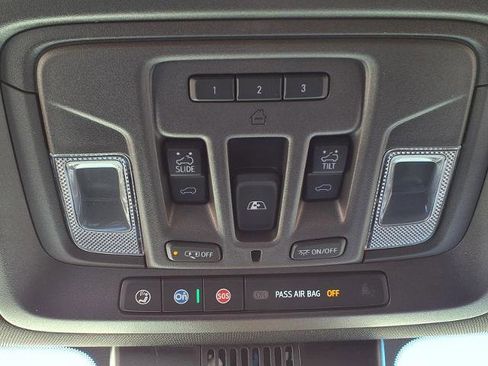 New 2026 GMC Sierra 3500 Denali w/ Denali Reserve Package image 18