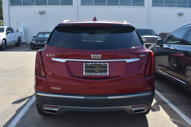 Used 2021 Cadillac XT5 Premium Luxury FWD image 5