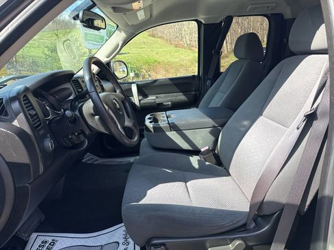 Used 2008 Chevrolet Silverado 1500 LT w/ Power Pack Plus AWD/4WD image 18