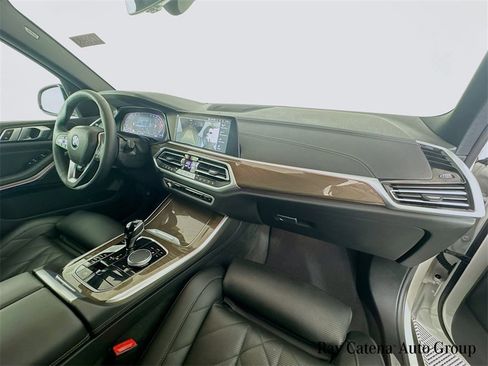 Used 2023 BMW X5 xDrive40i w/ Premium Package image 30