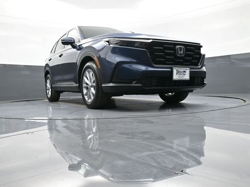 Used 2025 Honda CR-V EX image 28