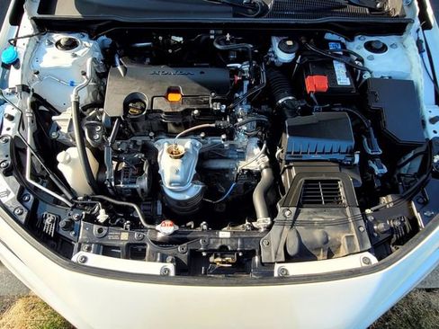 Used 2023 Honda Civic Sport image 35