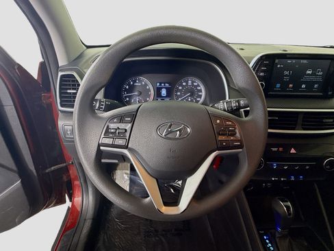 Used 2020 Hyundai Tucson SE w/ Cargo Package image 13