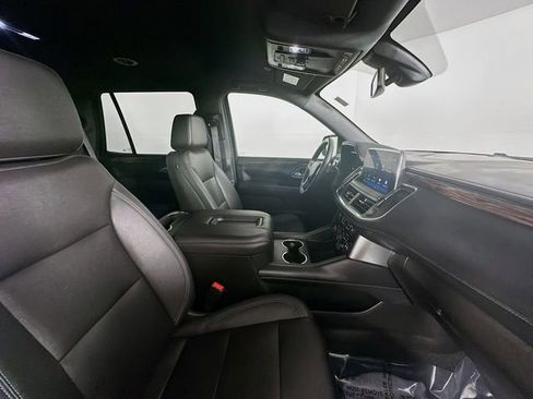 Used 2022 Chevrolet Tahoe LT w/ Luxury Package RWD image 27