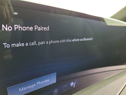 Certified 2025 Cadillac XT4 Premium Luxury image 25