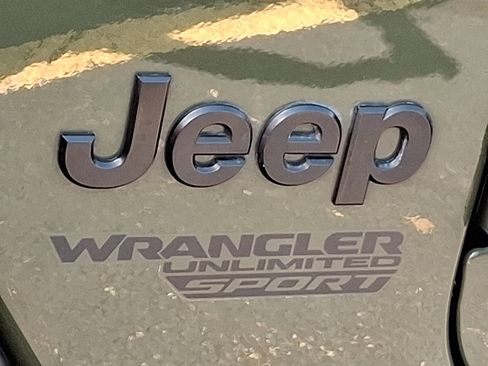 Certified 2021 Jeep Wrangler Unlimited Sport image 30
