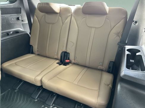 Used 2026 Kia Sorento SX Prestige w/ Olive Brown Leather Package AWD/4WD image 26