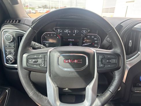 Used 2022 GMC Sierra 1500 Elevation w/ X31 Off-Road Package image 16