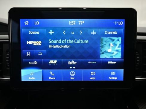 Used 2023 Ford Explorer ST-Line w/ Class IV Trailer Tow Package AWD/4WD image 14