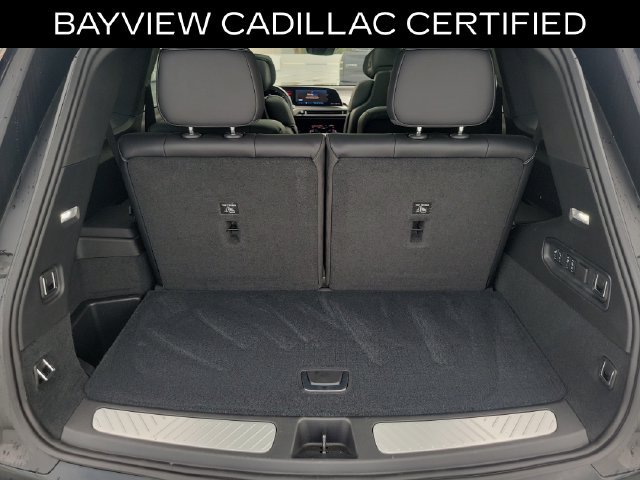 Certified 2026 Cadillac Vistiq Sport w/ LPO, Floor Liner Package AWD/4WD image 12
