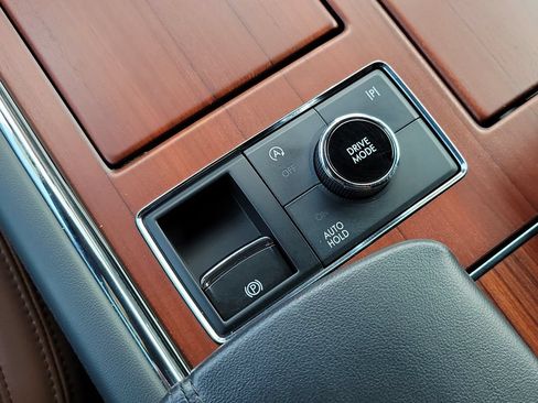 Certified 2022 Lincoln Navigator L Reserve w/ Monochromatic Package RWD image 31