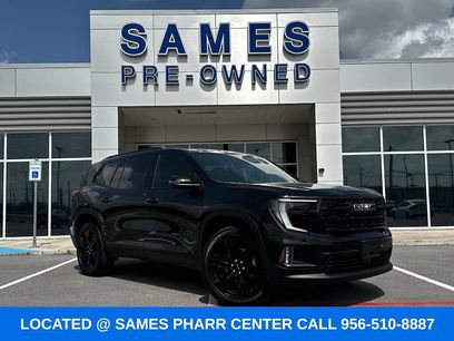 Used 2025 GMC Acadia Elevation w/ Elevation Premium Package