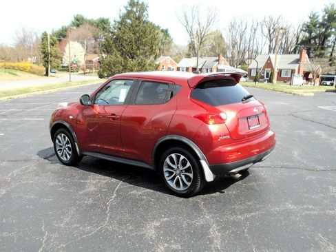 Used 2011 Nissan Juke SV w/ Sport Pkg image 8