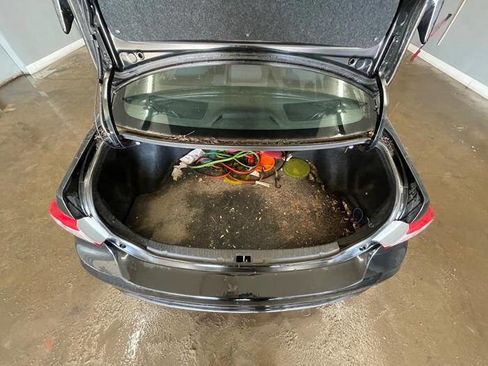 Used 2012 Toyota Corolla S image 25