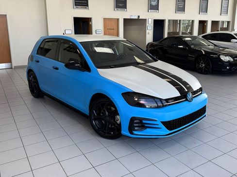 Used 2018 Volkswagen GTI S FWD image 61
