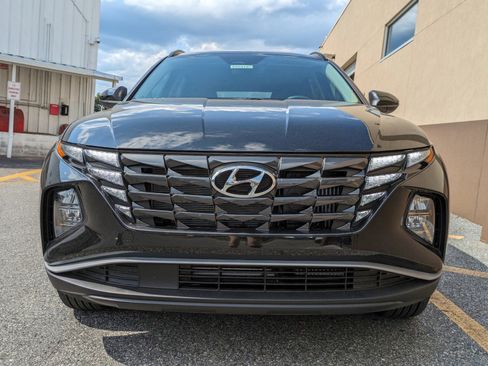 Used 2024 Hyundai Tucson Blue image 9