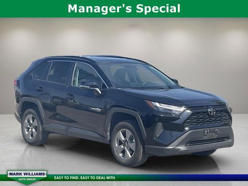 Used 2024 Toyota RAV4 XLE image 1