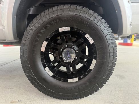 Used 2013 RAM 2500 Laramie w/ Protection Group image 11