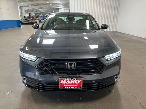 Used 2023 Honda Accord Touring image 8