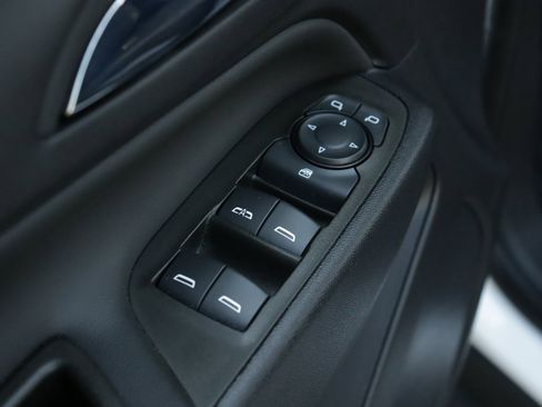 Used 2024 Chevrolet Equinox LT w/ LPO, Floor Liner Package image 22