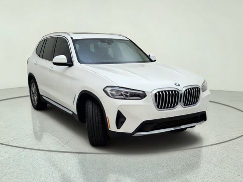 Used 2024 BMW X3 sDrive30i w/ Convenience Package w/ZPA RWD image 4