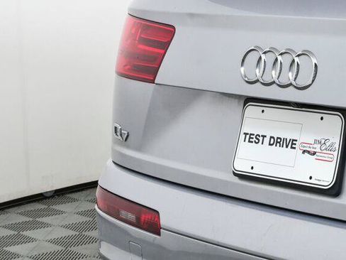 Used 2017 Audi Q7 3.0T Premium Plus AWD/4WD image 36