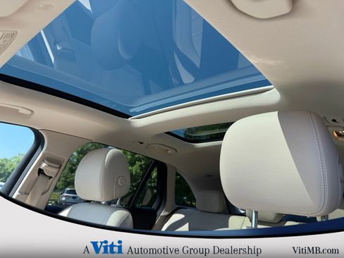 Certified 2022 Mercedes-Benz GLC 300 GLC 300 w/ Multimedia Package Lite image 19