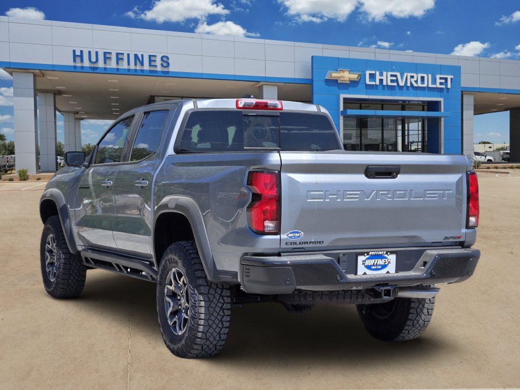 New 2026 Chevrolet Colorado ZR2 w/ Technology Package AWD/4WD image 4