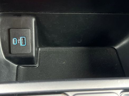 Used 2022 Ford F150 XLT w/ Equipment Group 302A High image 44