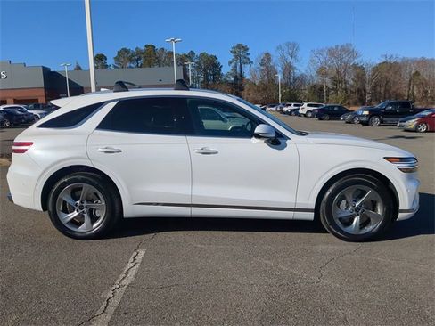 New 2026 Genesis GV70 2.5T Advanced image 3