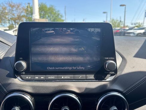 Used 2021 Nissan Sentra SV image 19