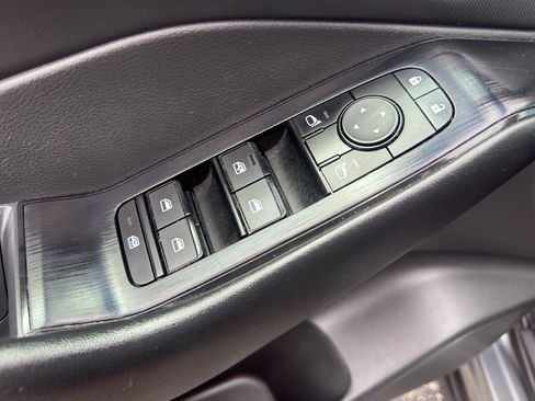 Certified 2024 Nissan Rogue S AWD/4WD image 12