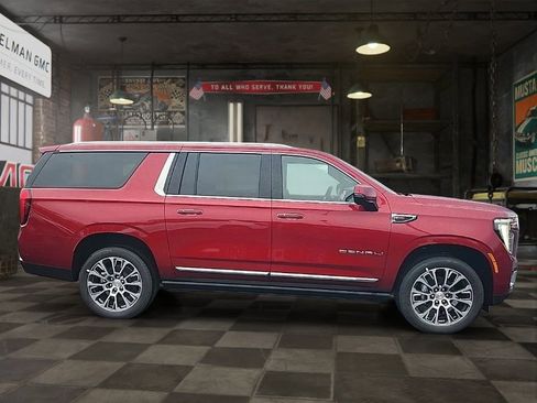 New 2026 GMC Yukon XL Denali w/ Sun & Power Step Package AWD/4WD image 22