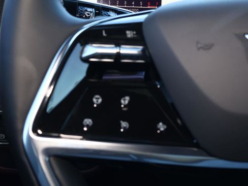 Used 2026 Cadillac Escalade Sport w/ LPO, Floor Liner Package image 32