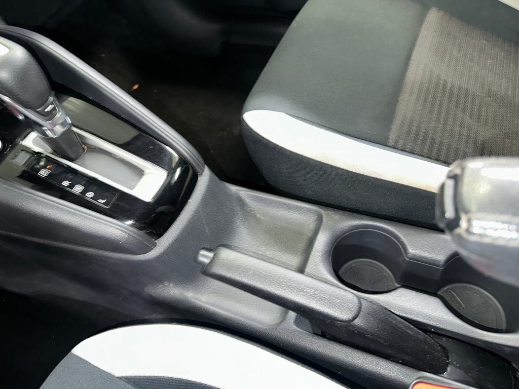 Used 2020 Nissan Versa SV FWD image 14