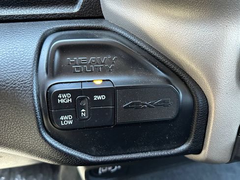Certified 2024 RAM 2500 Laramie w/ Safety Group AWD/4WD image 31