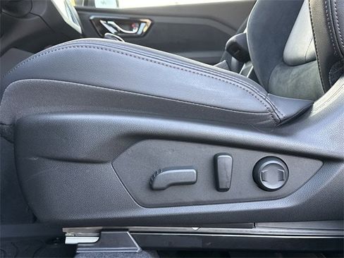 Certified 2025 Subaru Forester Touring w/ Touring Package image 24